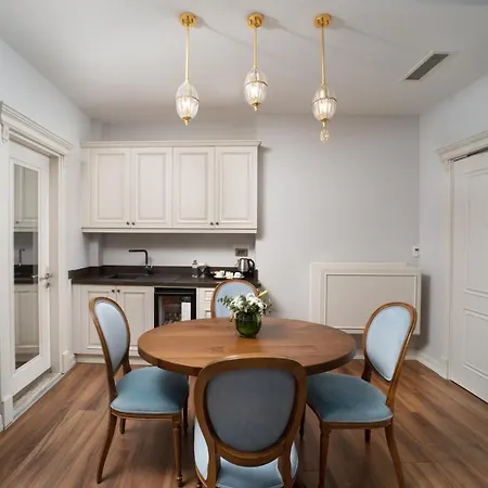 Hotel The Time Marina 3*